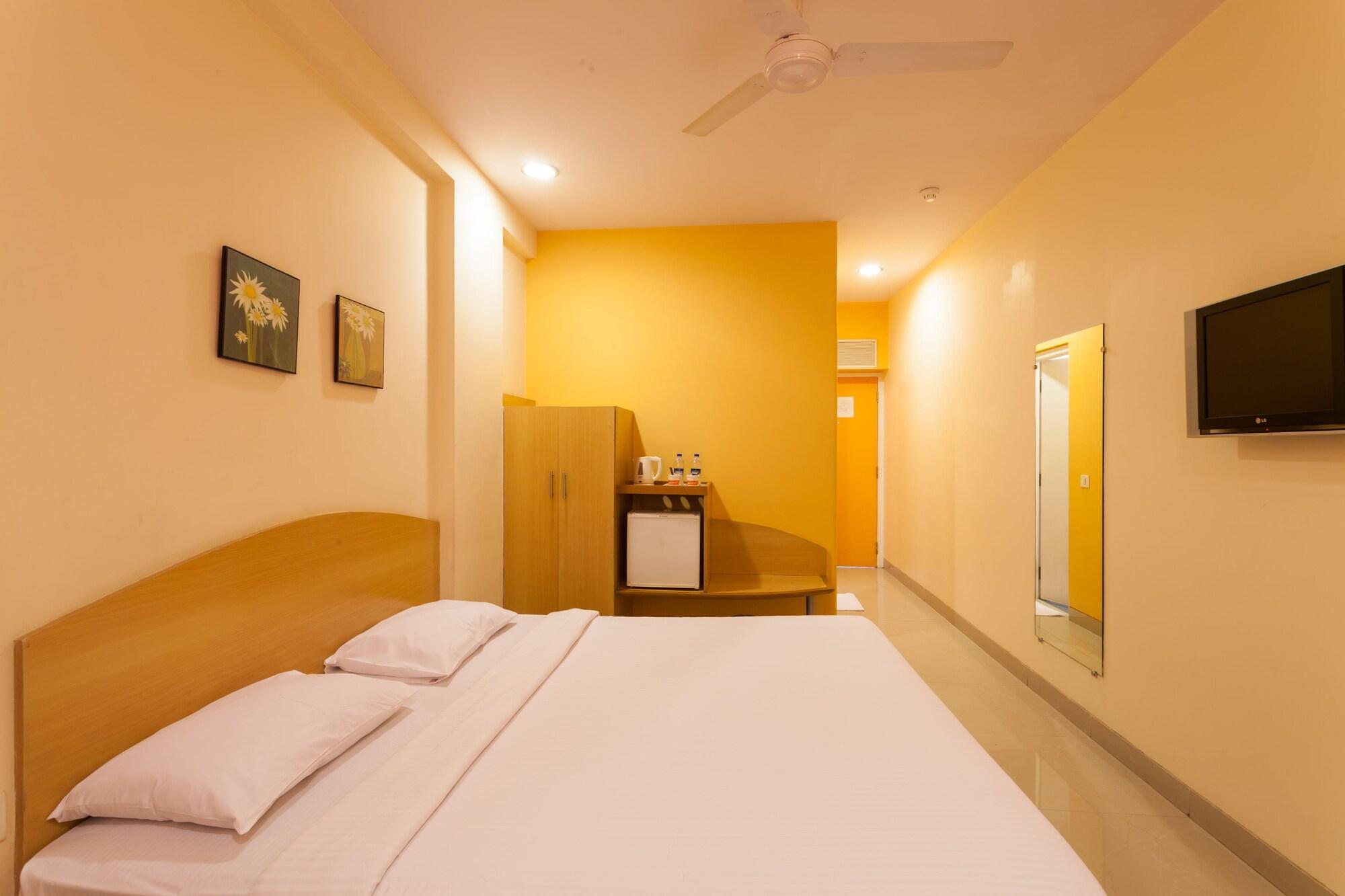 Hotel Nashik Zewnętrze zdjęcie