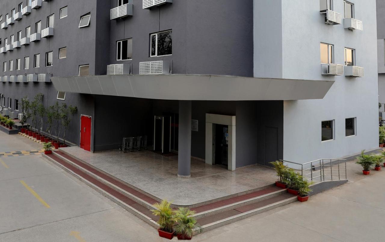 Hotel Nashik Zewnętrze zdjęcie